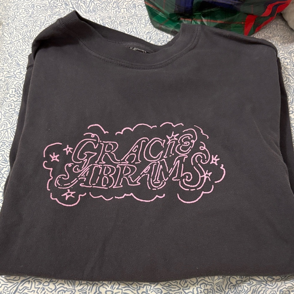 Grey Gracie Abram’s Tour Shirt